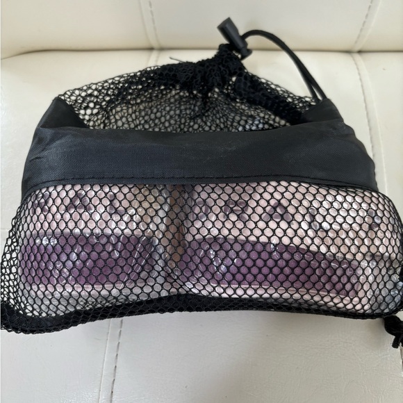 Koral Ankle Weights With Carrying Bag - Picture 4 of 6